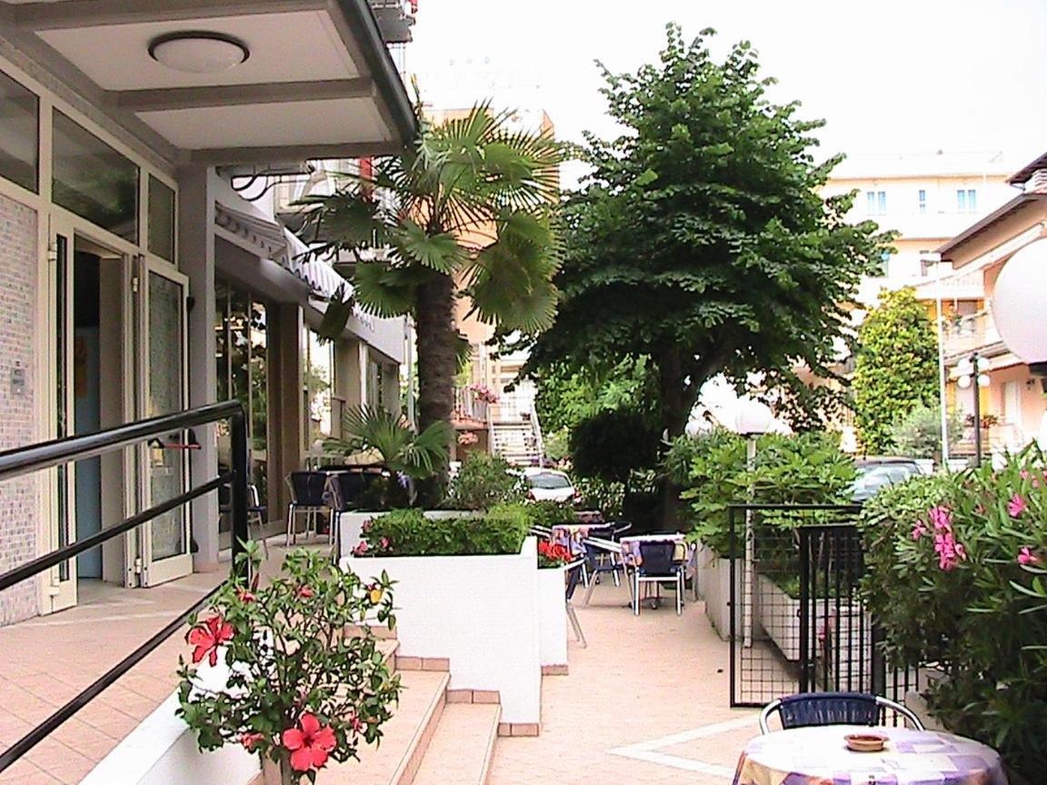 Hotel Universo Rimini Exteriér fotografie